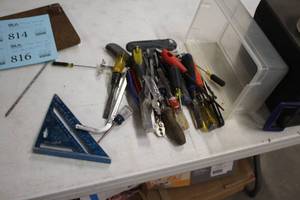 lot 816 image: Lot of (1 Tote) Misc Hand Tools - Pliers, Chisels, Bits, Square