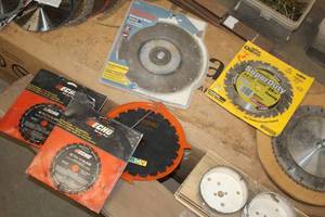 lot 824 image: Lot of (5) Assorted Saw Blades