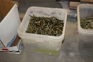 lot 828 image: Lot of (1 Partial Bucket) 3-14 16D Sinkers