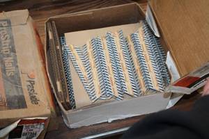 lot 862 image: Lot of (1 Box) Paslode Positive Placement 1-12x.148 Smooth Shank Nails