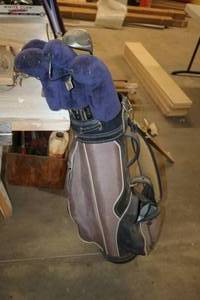 lot 893 image: Golf Bag with Golf Clubs and Club Socks