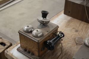 lot 902 image: Vintage Telephone