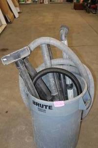 lot 632D image: Lot of  Shop Vacuum Attachments - Hoses, Extension Tubes, Vacuum Ends