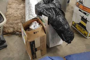 lot 977 image: Lot of (2 Boxes) Flex Vent Insulation
