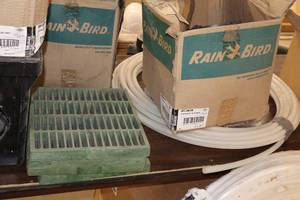 lot 1005 image: Lot of (1 Box) Drainage Basin Parts and (4) Grates