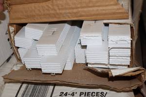 lot 1016 image: Lot of (18) Cor-A-Vent 4 Strip Vent S-400