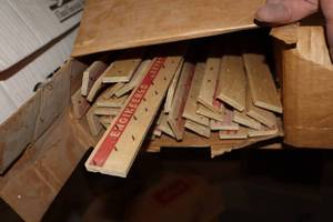 lot 1020 image: Lot of (32) Tri-Tack 4 Tack Strip