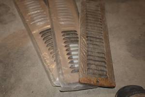 lot 1035 image: Lot of (3) Metal Vent Covers