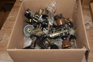 lot 1051 image: Lot of (1 Box) Black Assorted Locks and Handle Parts