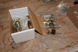 lot 1056 image: Brass Door Handle and Deadbolt