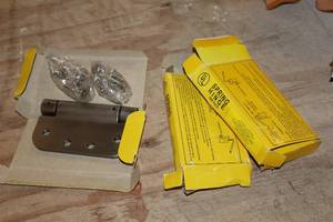 lot 1071 image: Lot of (3) Pewter Steel Spring Hinges 4x4