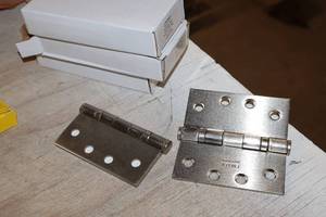 lot 1072 image: Lot of (8) Steel Hinges 4x4x3