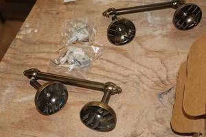 lot 1065 image: Lot of (2) Tuscany German Bronze Tissue Holders