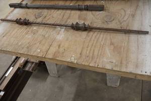 lot 1849 image: Wrought Iron Dcor 45-12