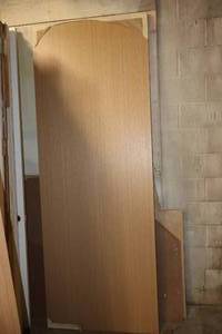 lot 1098 image: Solid Core Door 35-34x96