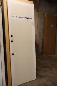 lot 1100 image: Hollow Core Door 31-34x93