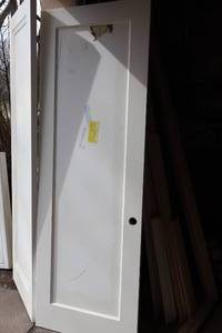 lot 1105 image: Solid Core 1-Panel Door 31-34x92