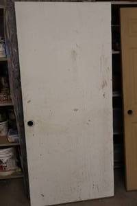 lot 1118 image: Solid Core Door 35-34x79