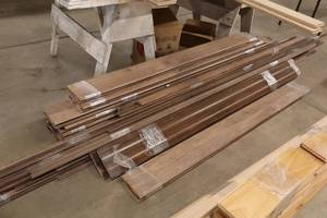 lot 1876 image: Assorted Pieces of Walnut Millwork - Baseboard, Crown Moulding