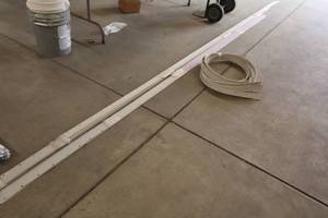 lot 1883 image: Lot of  Assorted Flat Trim