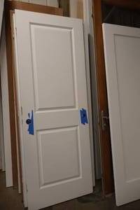 lot 1164 image: 2-Panel Door 29-34x80