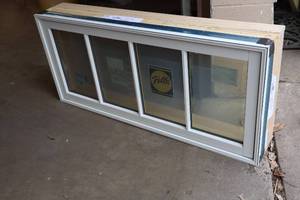 lot 1197 image: Pella 4-Pane Transom Window 47x7x21