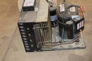 lot 1936 image: Refrigerant Motor
