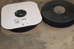 lot 1944 image: Lot of (2 Rolls) Velcro 25-yds 2x25-ydsx2