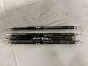 lot 9 image: 4 x 2-in1 Black Eye Liner Pencils