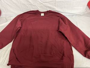 lot 42 image: 2 New Maroon Crew Neck Sweatshirts - Size 2XL