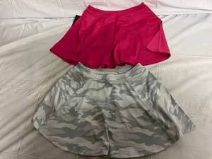 lot 59 image: 2 Sports Skorts - Pink and White Camo - Size Medium