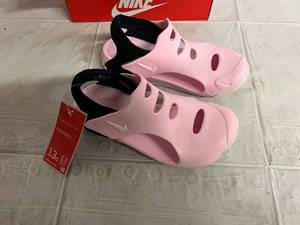 lot 73 image: Nike Sunray Protect 3 Childrens Shoe -  Size 13C - Pink Foam White-Black