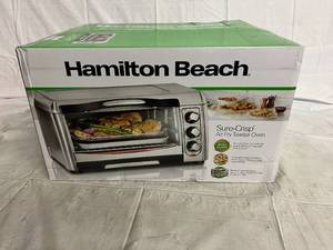 lot 173 image: Hamilton Beach Sure-Crisp Air Fry Toaster Oven