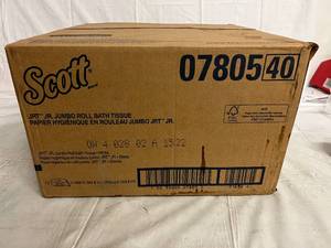 lot 183 image: 12 Jumbo Rolls of Toilet Paper