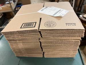 lot 213 image: 7 x 7 x 5 Cardboard Boxes - 25ct