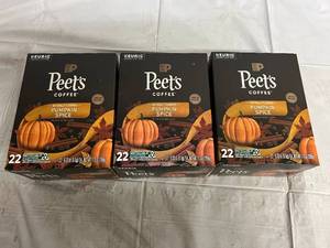 lot 229 image: 66 Pumpkin Spice Coffee K-Cups
