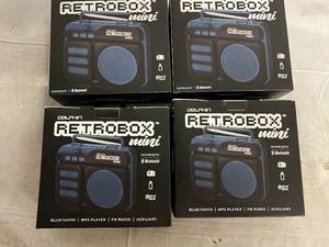lot 243 image: 4 Retrobox Mini Bluetooth Speakers - Blue