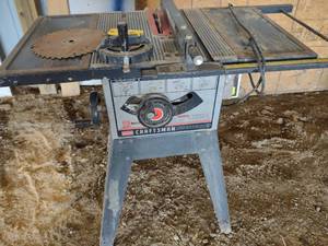 lot 20 image: Craftsman 9 Table Saw, Works...