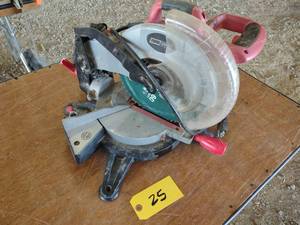 lot 25 image: Tool Shop 10 Miter Saw, Works...