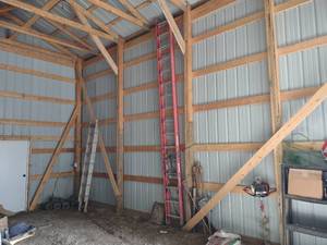 lot 38 image: Louisville 32 Fiberglass Extension...
