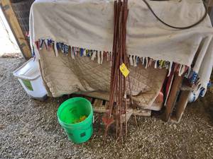 lot 51 image: (26) Electric Fence Posts with Pail...