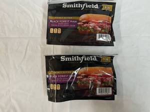 A. 2x 1 lb Smithfield Black Forest Thinly Slice Ham