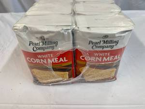 8x 5lb Bags White Corn Meal