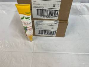 12x 2oz Alba Facial Sunscreen SPF 45
