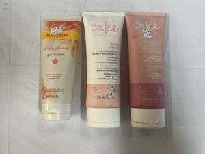 Burts Bees Gel Cleanser, Cake Shower Wash, Cake Body Mousse