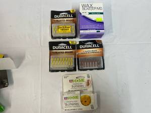 Wax Blaster Refill, Multiple Hearing Aid Batteries