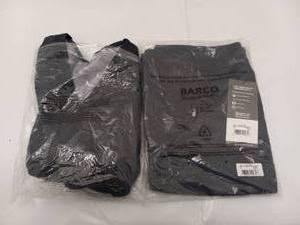 lot 19 image: NEW GREYS ANATOMY BY BARCO PROFESSIONAL WEAR TOP AND BOTTOM LARGE