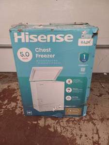 lot 27 image: NEW HISENSE 5.0 CU. FT CHEST FREEZER