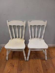 lot 86 image: 2 VINTAGE WHITE CHAIRS