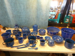 Blue Enamel Camping Dinnerware